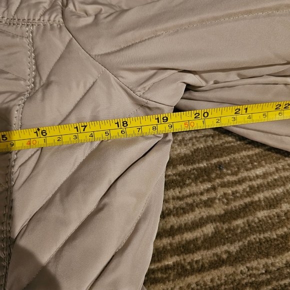 Kenneth Cole Reaction Down Jacket - Picture 11 of 11